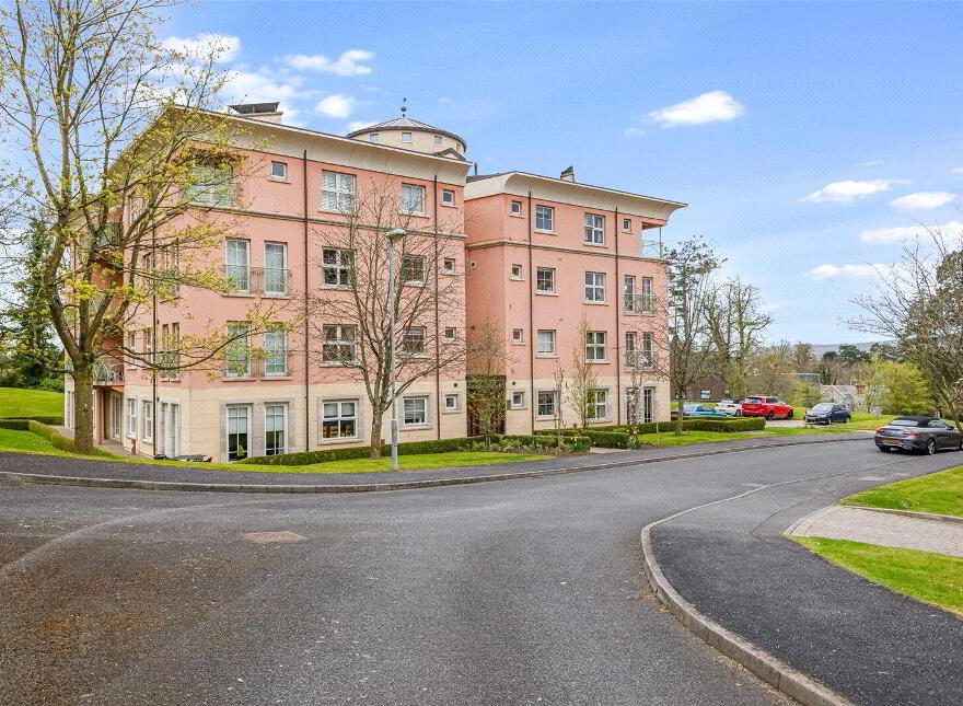53 Danesfort, Malone Road, Belfast, BT9 5QL