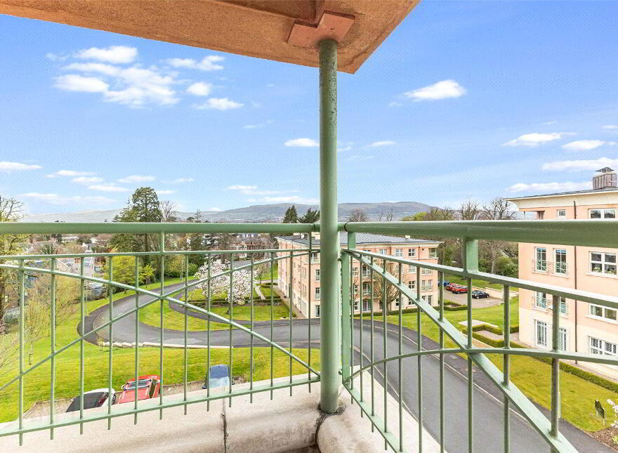 53 Danesfort, Malone Road, Belfast, BT9 5QL