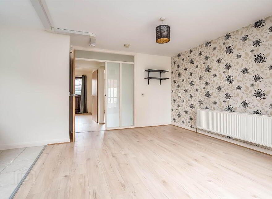 21 Maldon Court, Belfast, BT12 6GY