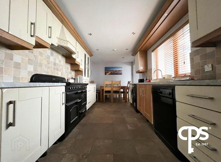 8 Marlborough Terrace, Derry, BT48 9AT