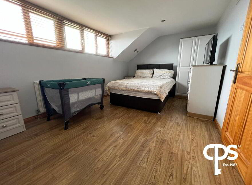 8 Marlborough Terrace, Derry, BT48 9AT