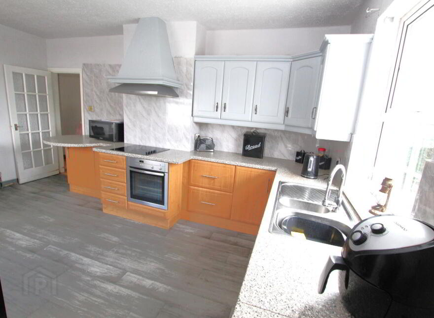 54 Belfast Road, Nutts Corner, Crumlin, BT29 4TH