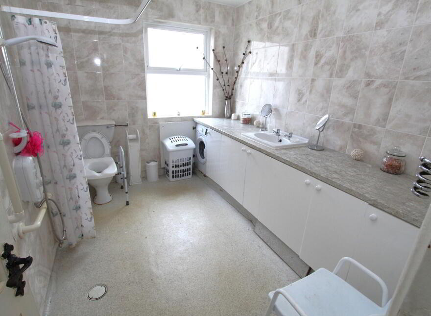 54 Belfast Road, Nutts Corner, Crumlin, BT29 4TH