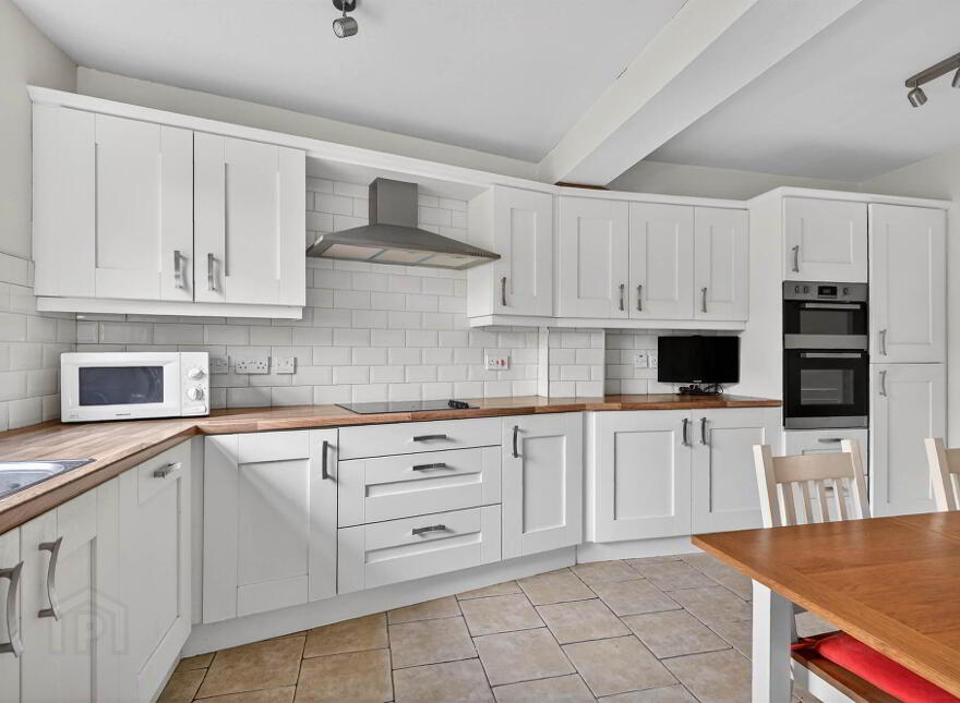 35 Richmond Park, Stranmillis, Belfast, BT9 5EF