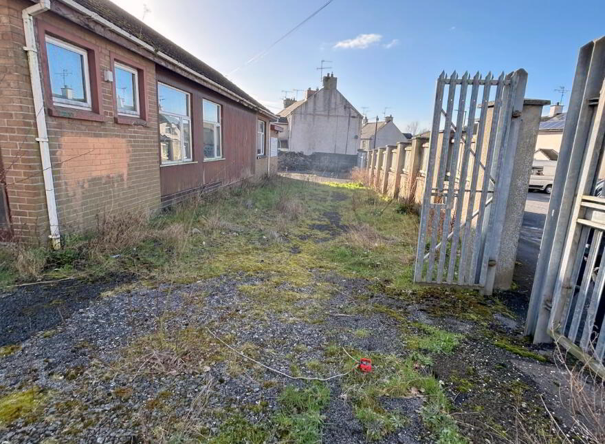 Newtown Street, Strabane, BT82 8DN