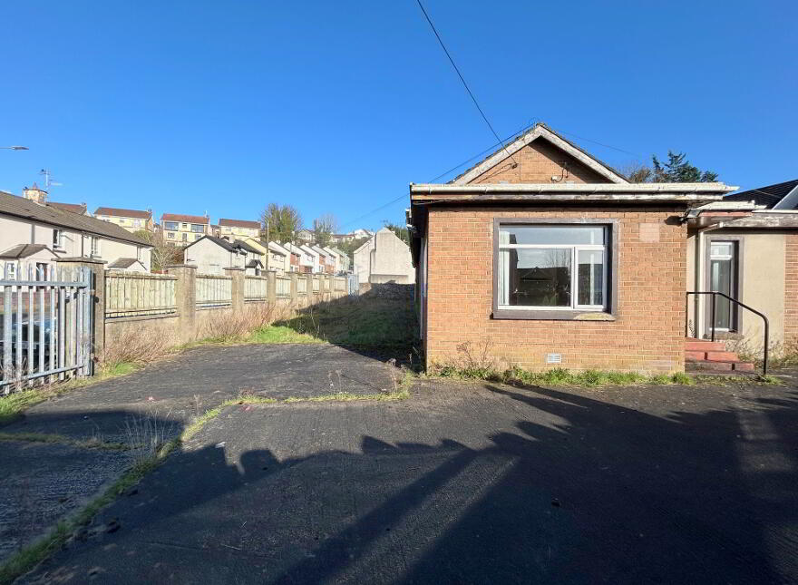 Newtown Street, Strabane, BT82 8DN