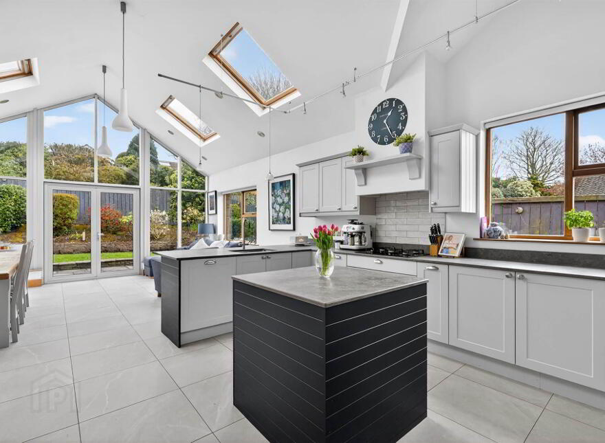 18 Malone View Park, Upper Malone Road, Belfast, BT9 5PN