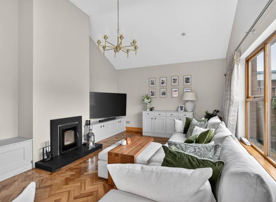 18 Malone View Park, Upper Malone Road, Belfast, BT9 5PN