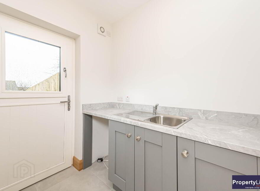 31 Ashley Hill, Armagh, BT60 1EJ