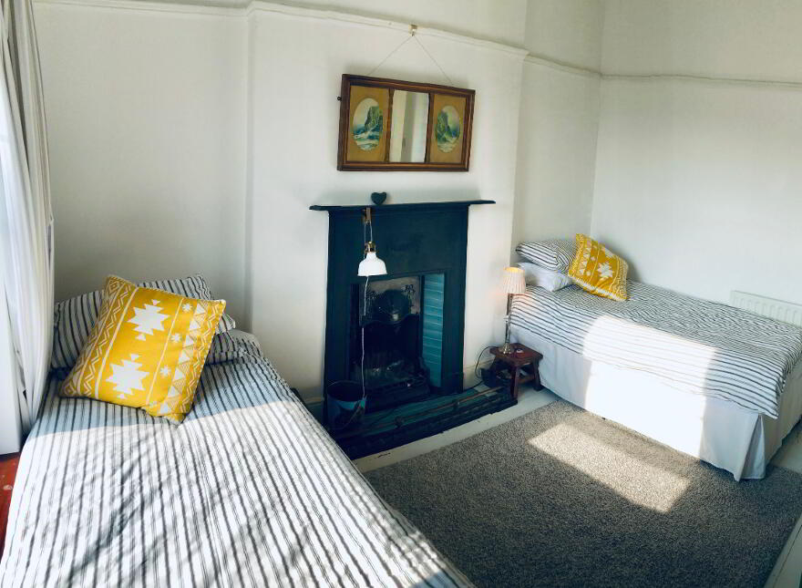 58 Crocnamack Road, Portrush, BT56 8JW