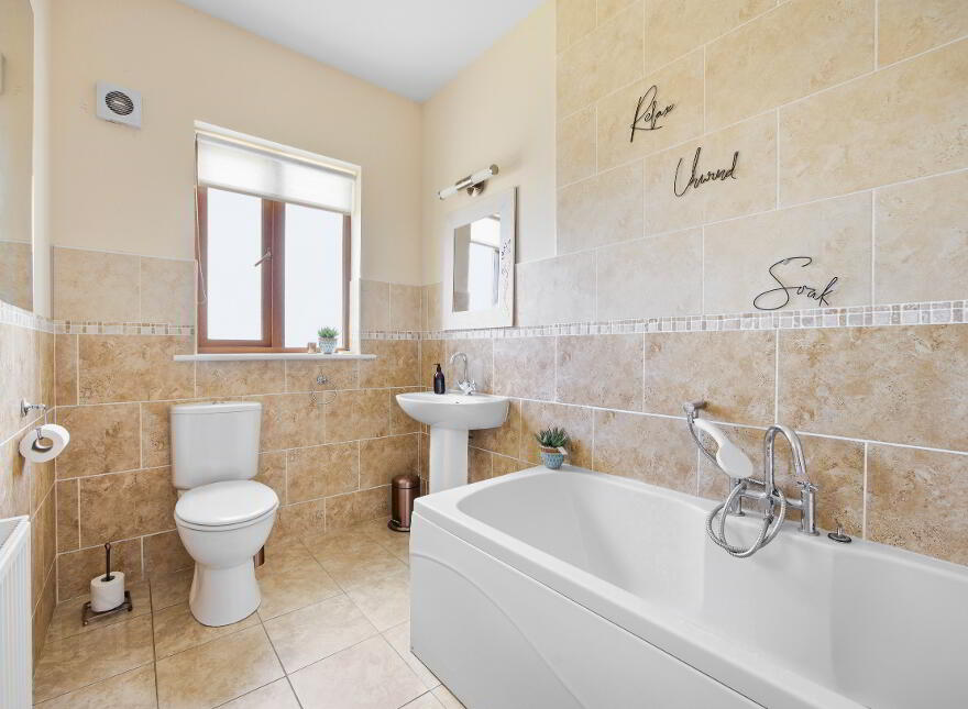 4 The Dunes, Aylesbridge, Riverchapel, Gorey, Y25X459