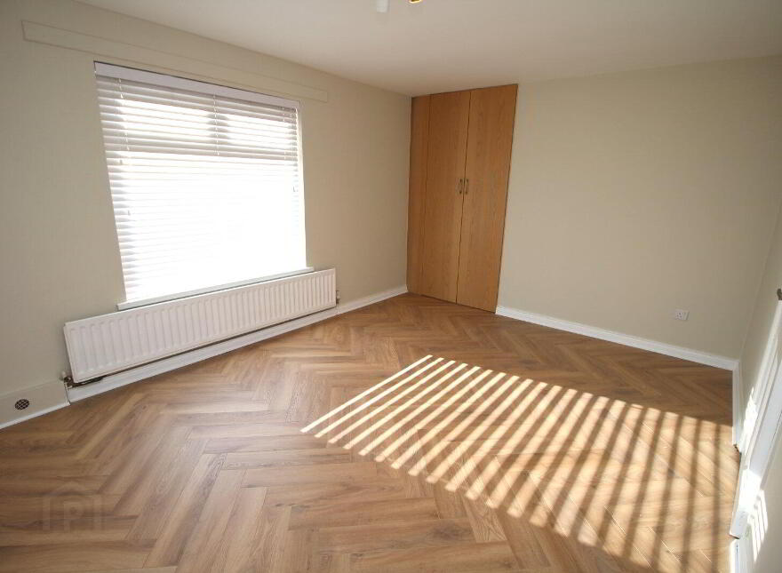 11 Holland Drive, Belfast, BT5 6EH
