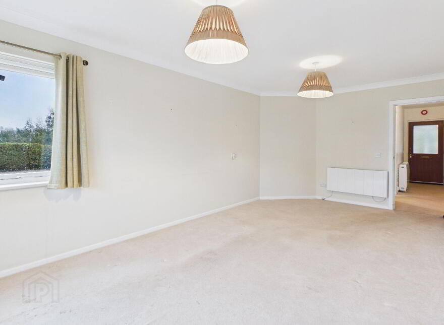 6 Lyndhurst Court, Bangor, BT19 1AP