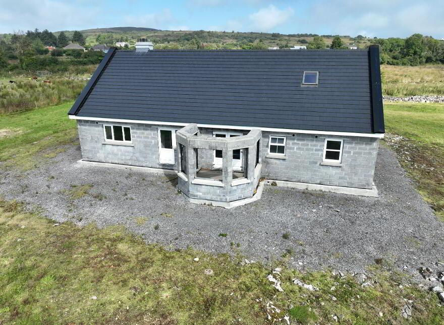 Sroove, Monasteraden, F45H9W6