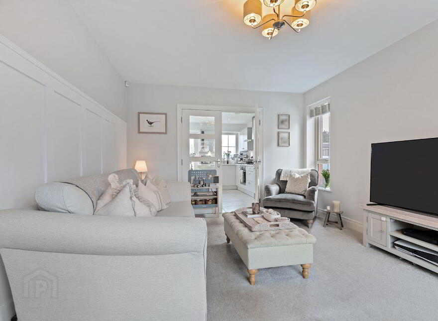 9 Lynn Hall Grove, Bangor, BT19 1LT