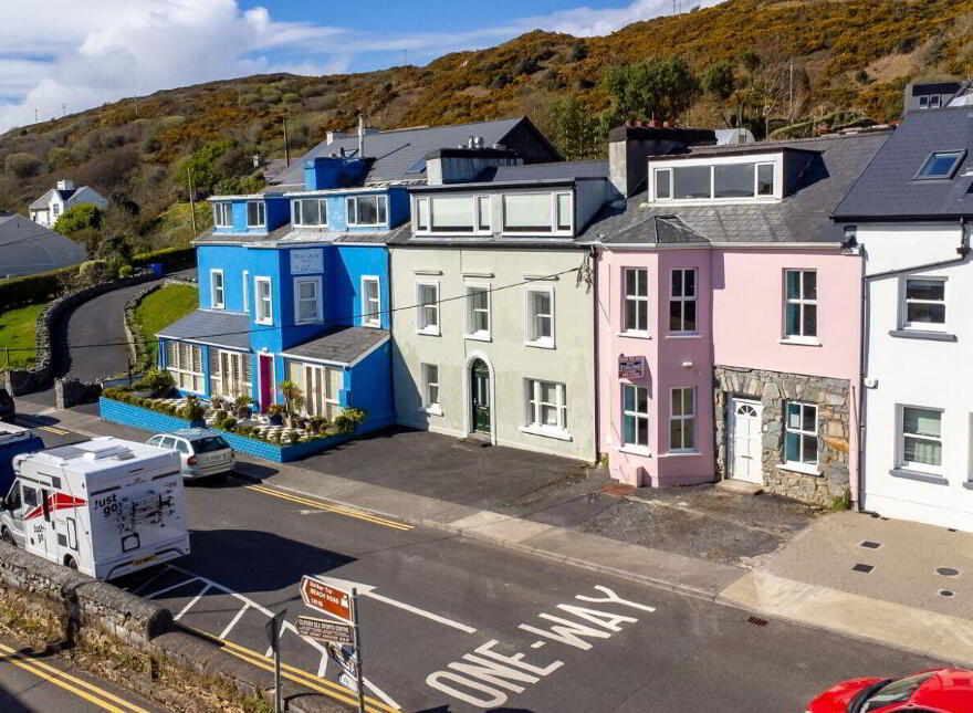 3 Seaview, Clifden, H71CK70