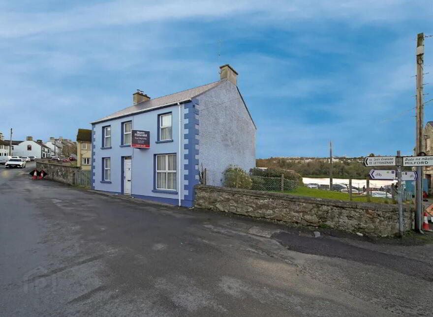 Castle Street, Ramelton, F92V4X9