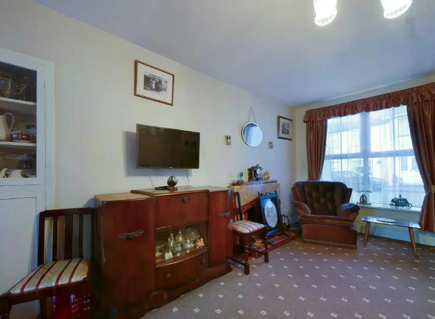 Castle Street, Ramelton, F92V4X9