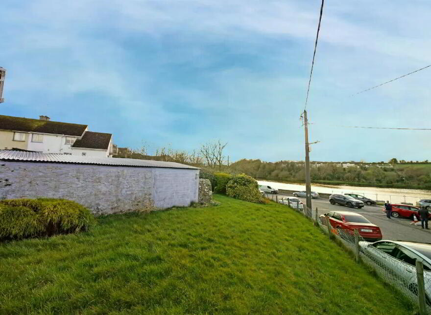 Castle Street, Ramelton, F92V4X9