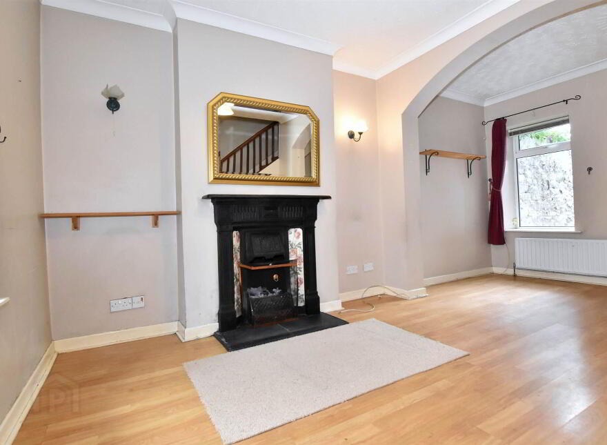 15 East Street, Newtownards, BT23 4EN