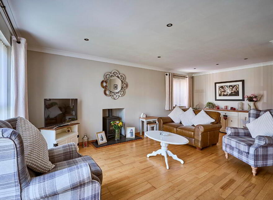26 Beechfield Crescent, Bangor, BT19 7ZL