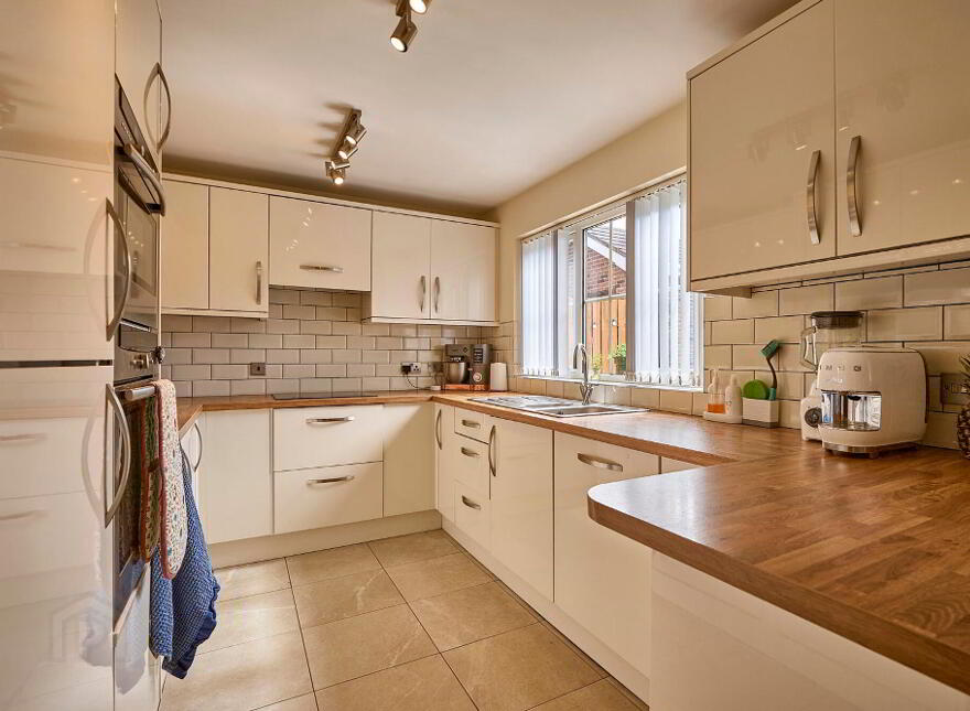 26 Beechfield Crescent, Bangor, BT19 7ZL