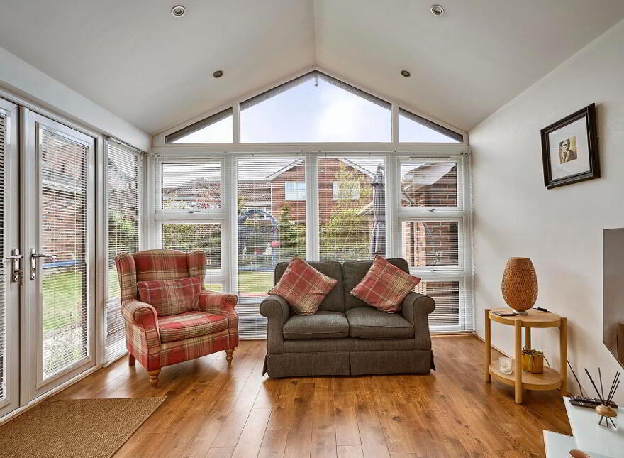 26 Beechfield Crescent, Bangor, BT19 7ZL