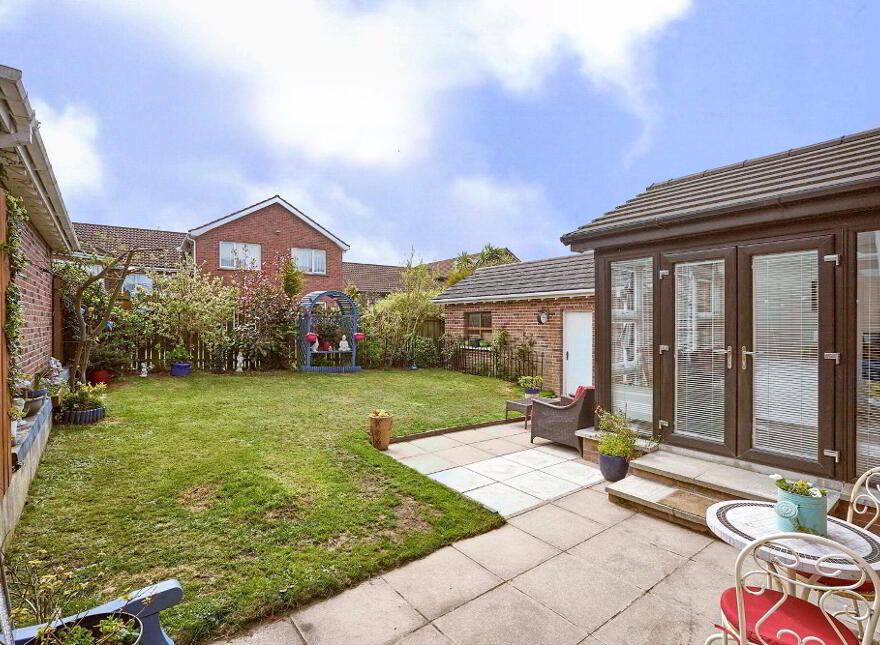 26 Beechfield Crescent, Bangor, BT19 7ZL