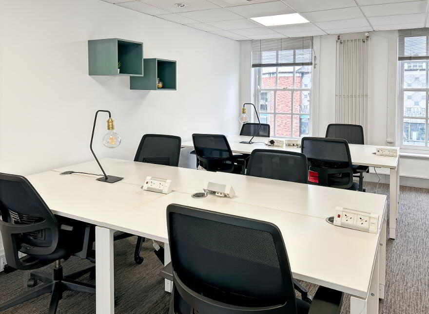Arnott House, 12-16 Bridge Street, Belfast, BT1 1LU