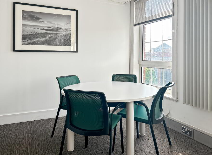 Arnott House, 12-16 Bridge Street, Belfast, BT1 1LU