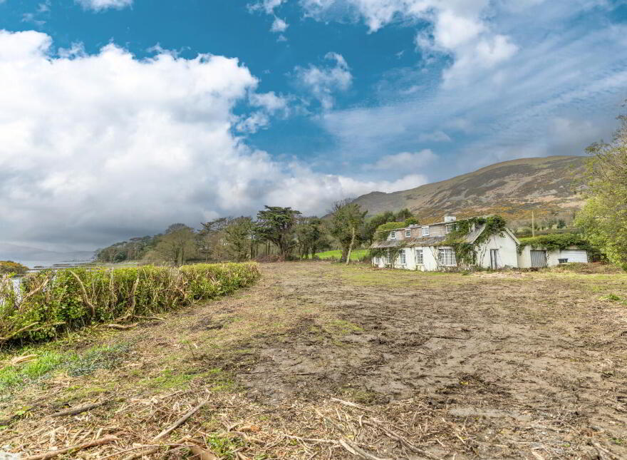 The Cove, 89 Killowen Road, Rostrevor, Newry, BT34 3AE