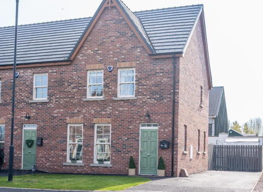 22 Hunters Lodge, Lurgan, Craigavon, BT66 6NB
