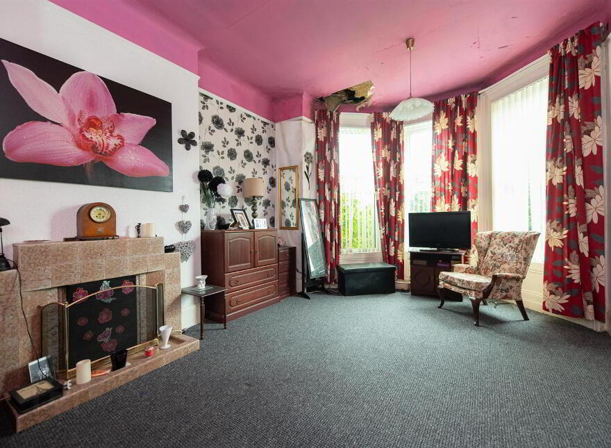 Lynnwood,, Chichester Park Central, ( Adjacent To, 1 Palace Gardens), Belfast, BT15 5DT