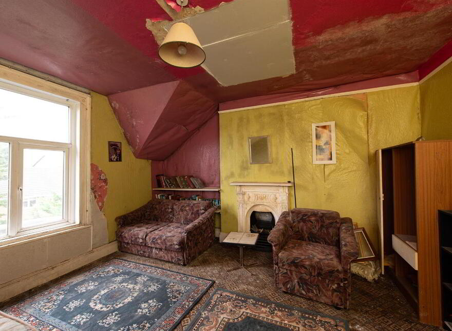 Lynnwood,, Chichester Park Central, ( Adjacent To, 1 Palace Gardens), Belfast, BT15 5DT