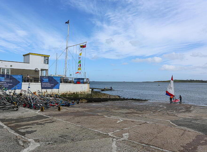 28 The Bay, Seacliff Road, Ballyholme, Bangor, BT20 5HD