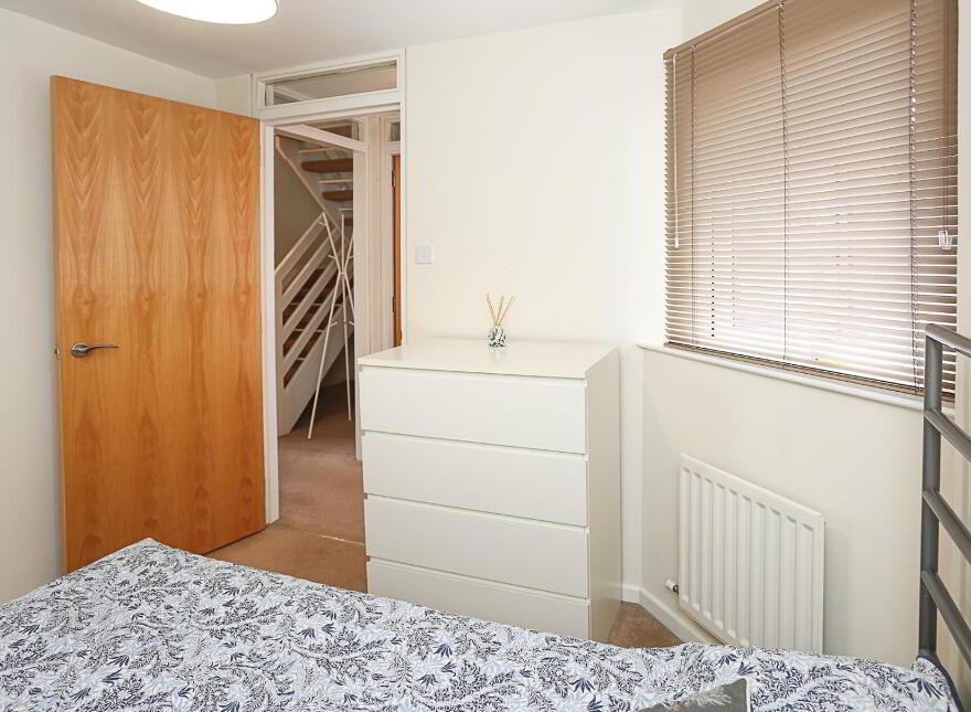 28 The Bay, Seacliff Road, Ballyholme, Bangor, BT20 5HD