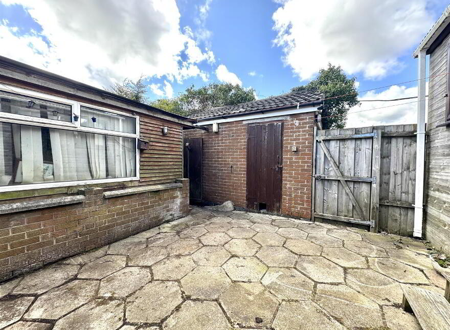 15 Abbeydale Park, Newtownards, BT23 8RE