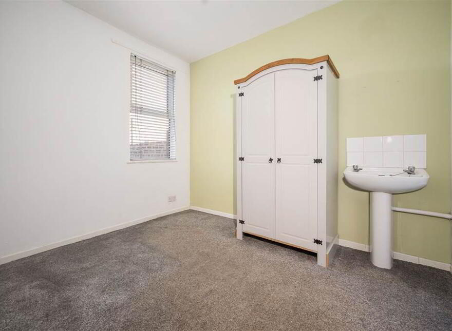 22 Tates Avenue, Belfast, Belfast, BT9 7BY
