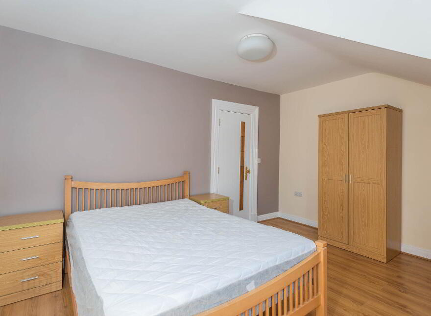 126a University Avenue, Belfast, BT7 1GZ