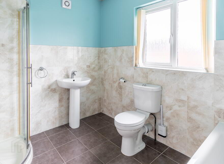 33 Lismore Manor, Criagavon, BT65 5DB