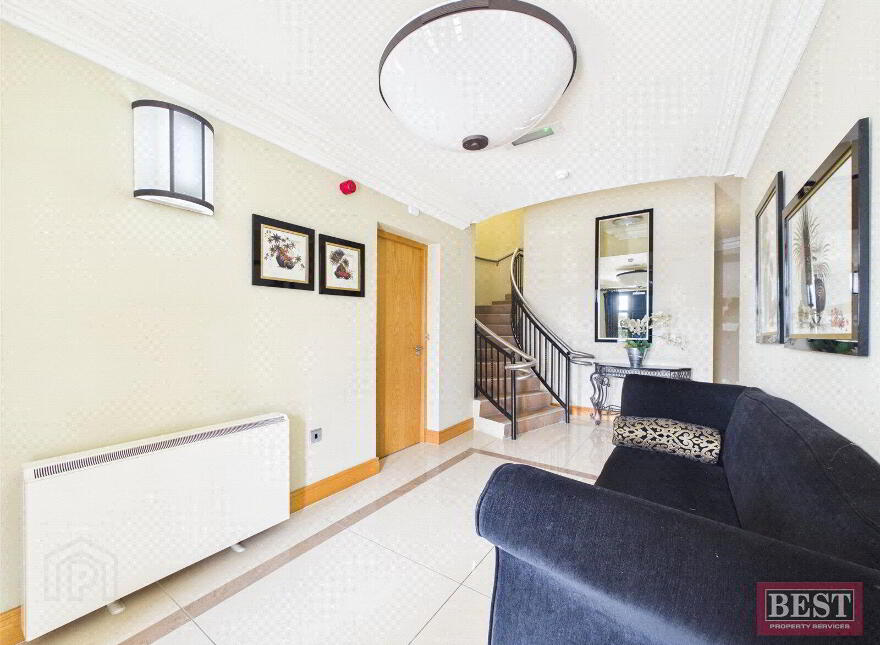 32 Seafields Court, Warrenpoint, Newry, BT34 3XB