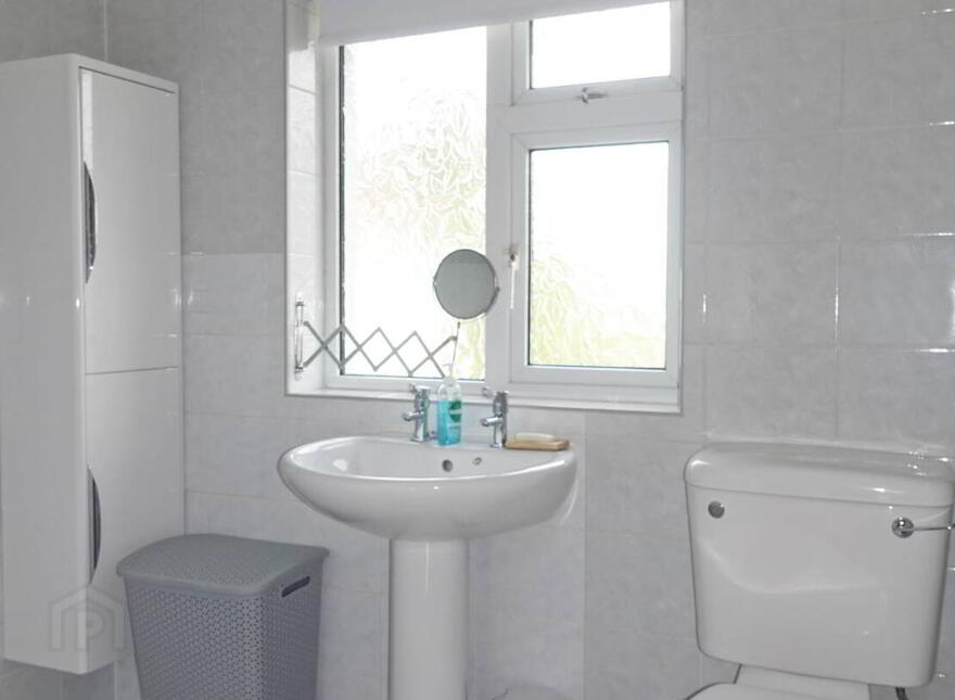 7 Rosscolban Court, Enniskillen, BT93 1UL