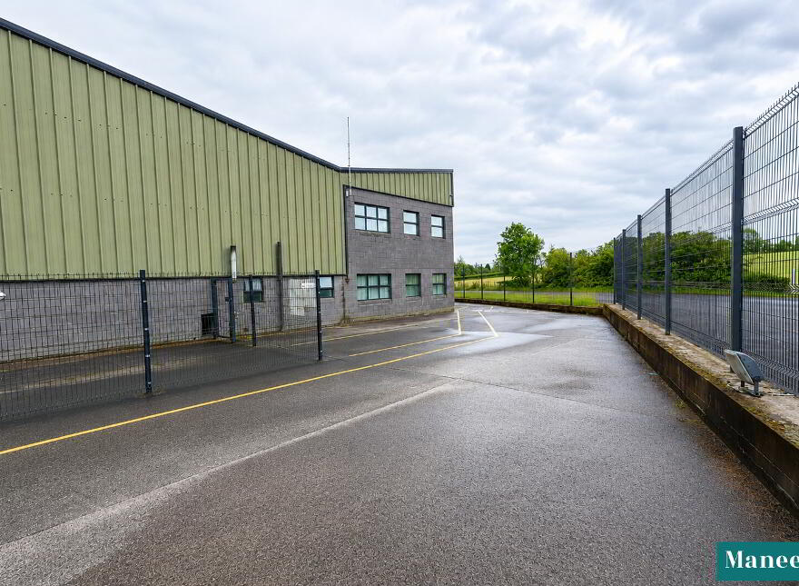100 Gortgonis Road, Coalisland, BT71 4QQ
