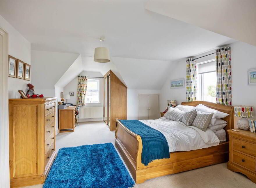 17C Church Road, Helens Bay, BT19 1TP