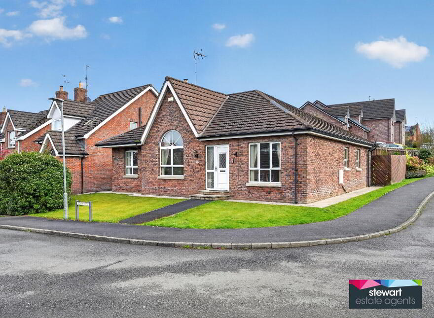 17 Winona Manor, Donaghcloney, BT66 7GB