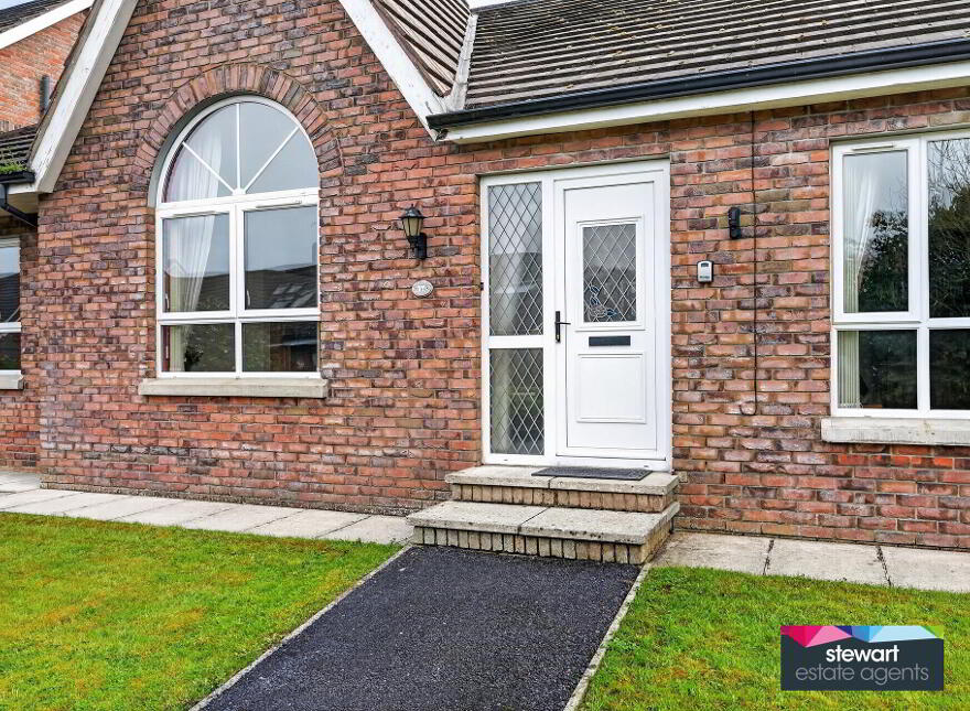 17 Winona Manor, Donaghcloney, BT66 7GB