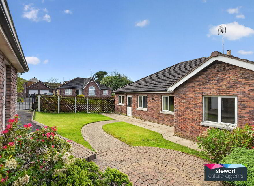17 Winona Manor, Donaghcloney, BT66 7GB