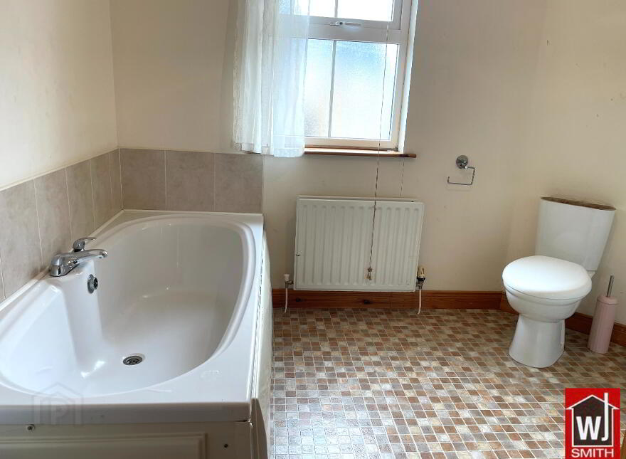 25 Garag Hill, Castlederg, BT81 7GX
