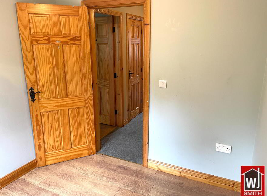 25 Garag Hill, Castlederg, BT81 7GX