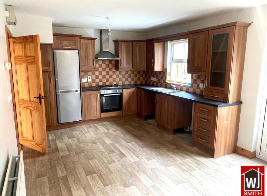 25 Garag Hill, Castlederg, BT81 7GX